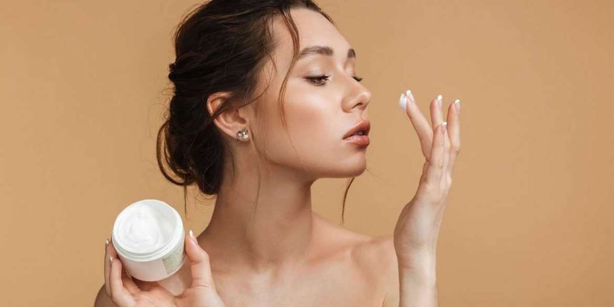 Understanding Kojic Acid Cream: Benefits, Uses, and Pricing